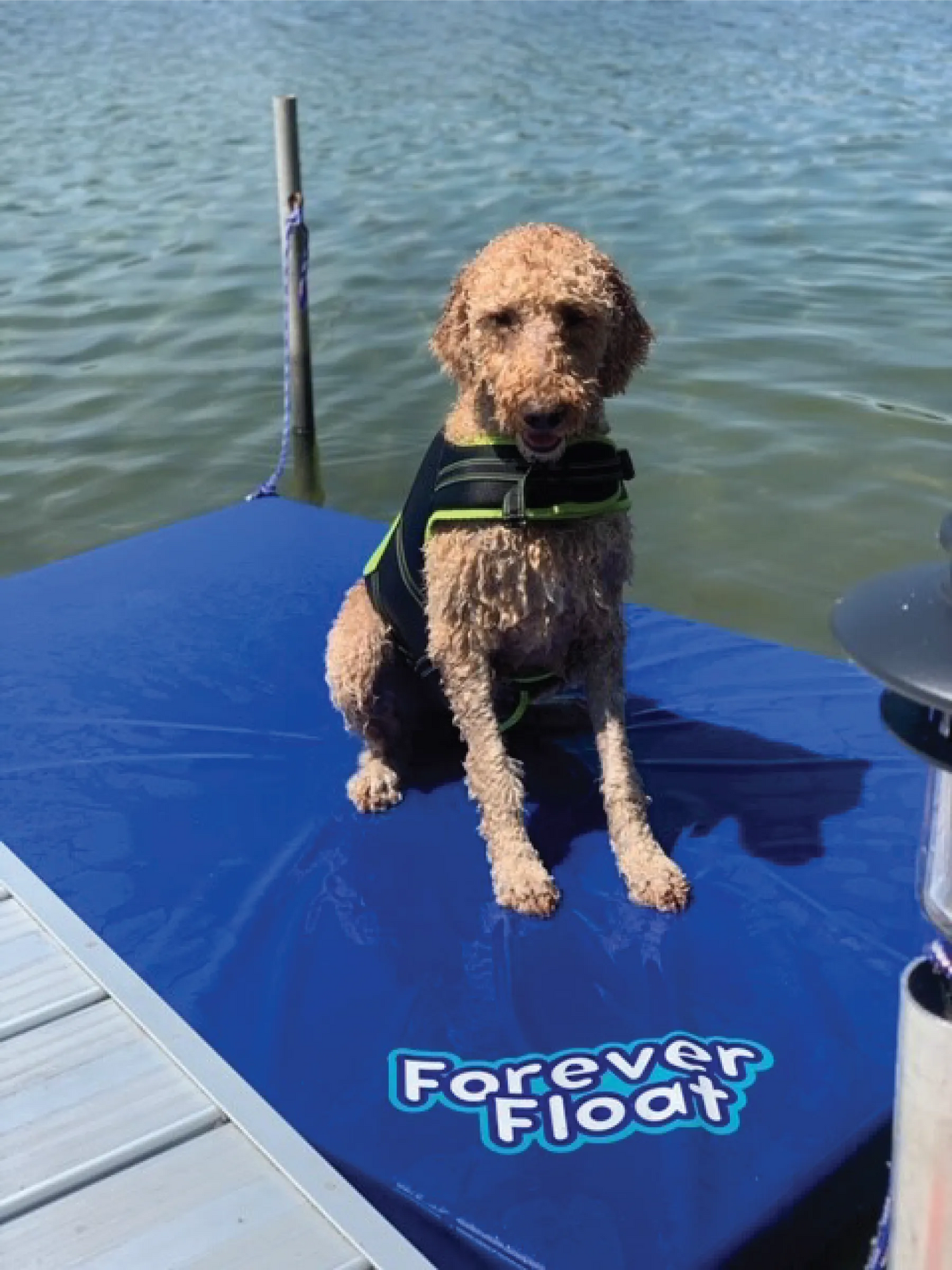 Forever Float Foam Island